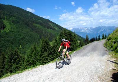 Mach es: Einmal selbst mit dem Fahrrad über die Alpen fahren - die Via Claudia Transalp