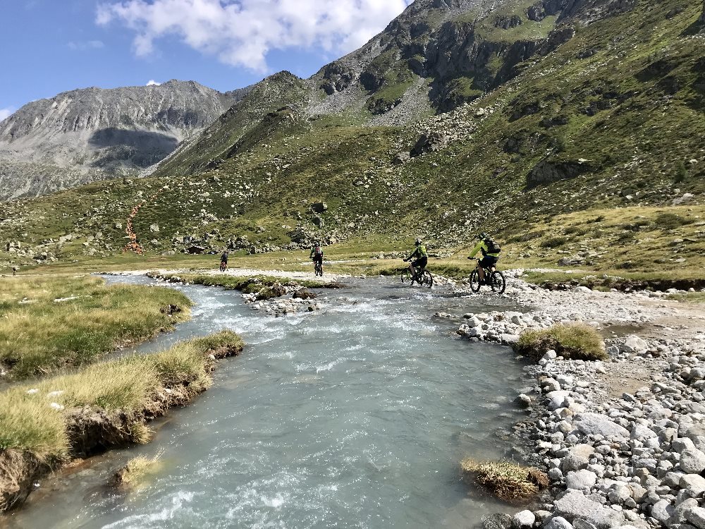 Schönster Alpencross - aus dem Zillertal über das Pfitscher Joch nach Südtirol