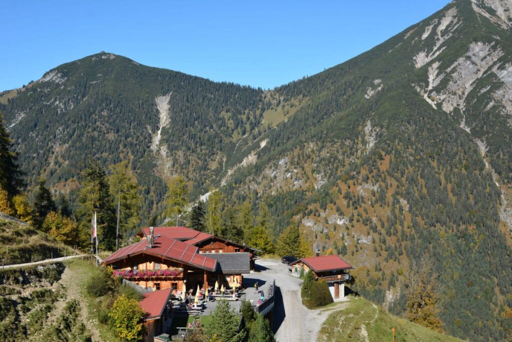 Die Biketour in Pertisau geht bei der Feilalm vorbei